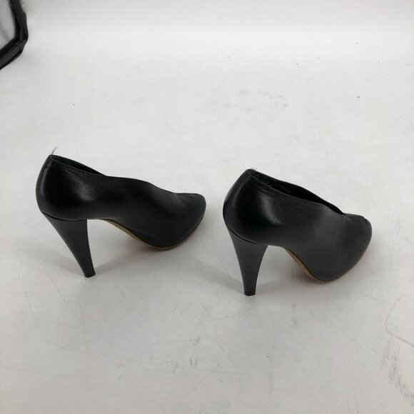 Celine Classic Black Heels - Picture 10 of 14